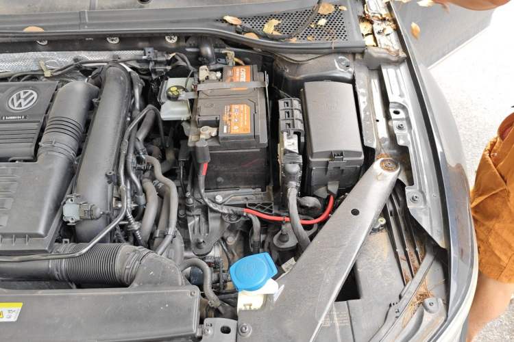 Used Volkswagen Magotan 2020 280TSI DSG Comfort Edition Engine Bay Left