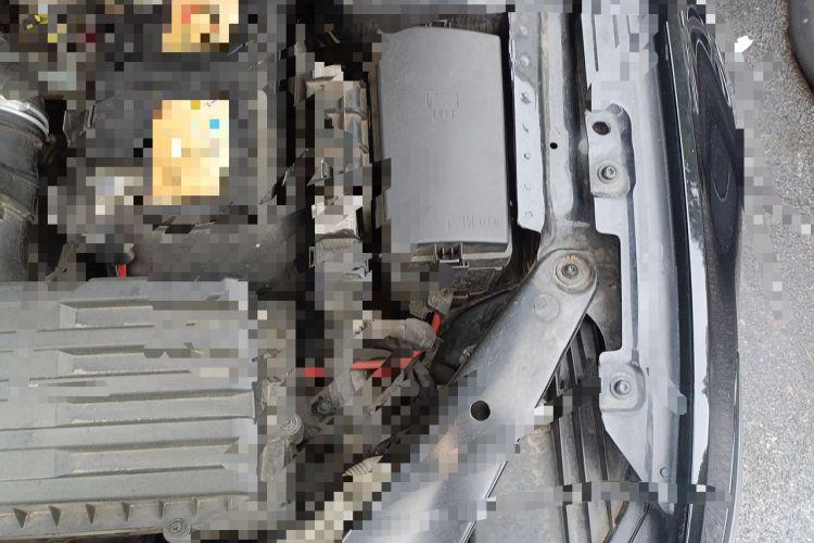 Used Volkswagen Magotan 2020 330TSI DSG Luxury Edition Engine Bay Left