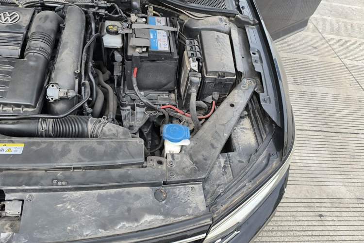 Used Volkswagen Magotan 2020 280TSI DSG Leading Edition Engine Bay Left