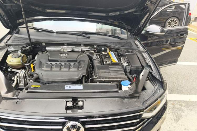 Used Volkswagen Magotan 2020 330TSI DSG Leading Model Engine Bay Left
