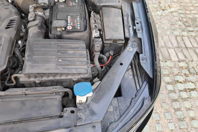 Used Volkswagen Magotan 2020 330TSI DSG Leading Model Engine Bay Left