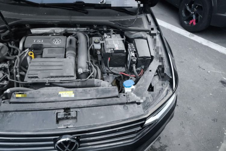 Used Volkswagen Magotan 2020 280TSI DSG Comfort Edition Engine Bay Left