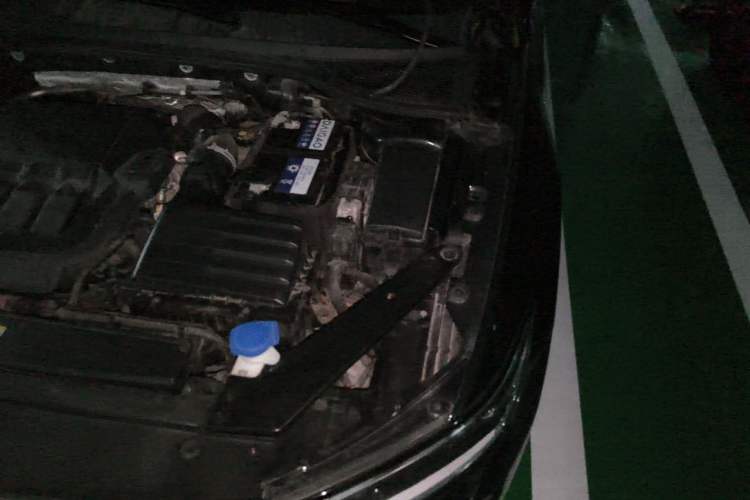Used Volkswagen Magotan 2020 330TSI DSG Luxury Edition Engine Bay Left