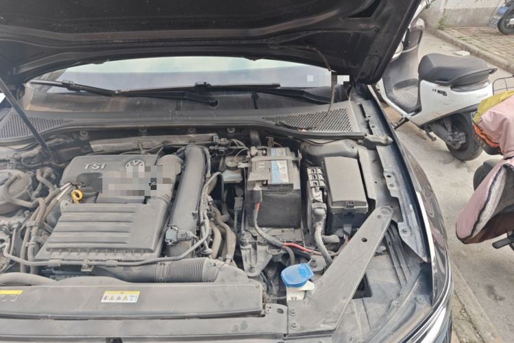 Used Volkswagen Magotan 2020 280TSI DSG Comfort Edition Engine Bay Left