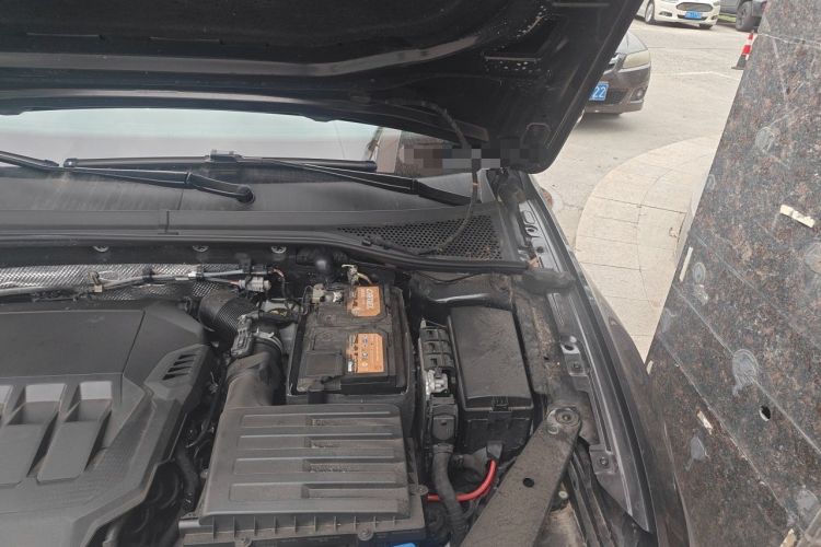 Used Volkswagen Magotan 2020 330TSI DSG Luxury Edition Engine Bay Left