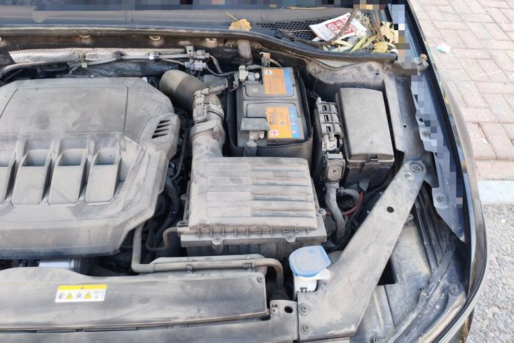 Used Volkswagen Magotan 2020 330TSI DSG Leading Model Engine Bay Left