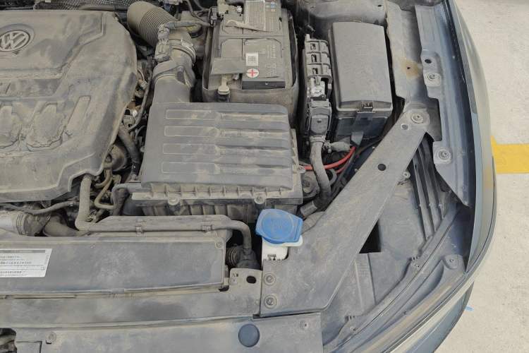 Used Volkswagen Magotan 2020 330TSI DSG Leading Model Engine Bay Left