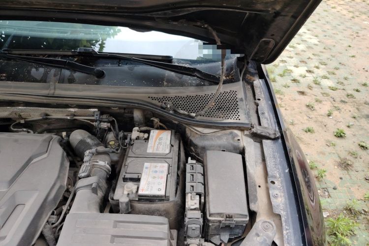 Used Volkswagen Magotan 2020 330TSI DSG Leading Model Engine Bay Left
