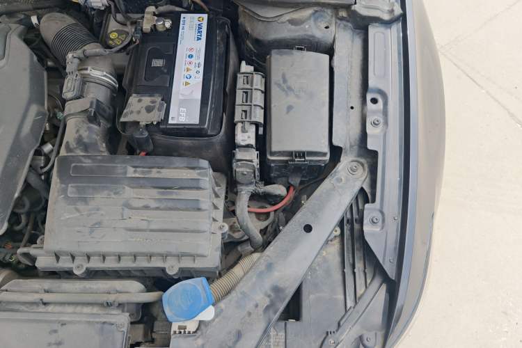 Used Volkswagen Magotan 2020 330TSI DSG Leading Model Engine Bay Left
