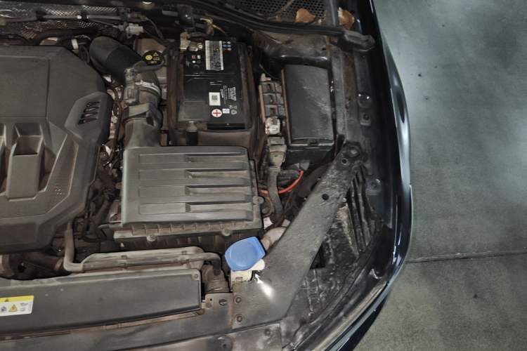 Used Volkswagen Magotan 2020 330TSI DSG Leading Model Engine Bay Left