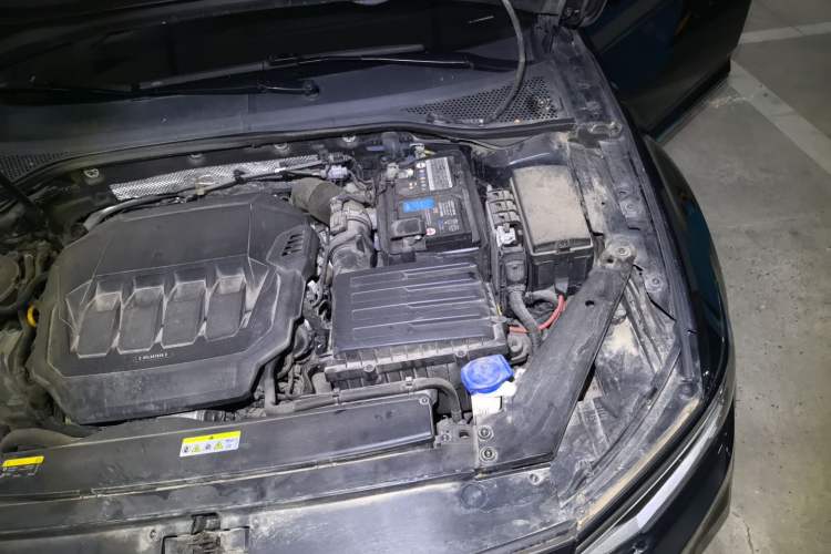 Used Volkswagen Magotan 2020 330TSI DSG Leading Model Engine Bay Left