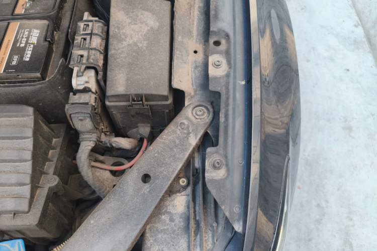 Used Volkswagen Magotan 2020 330TSI DSG Leading Model Engine Bay Left