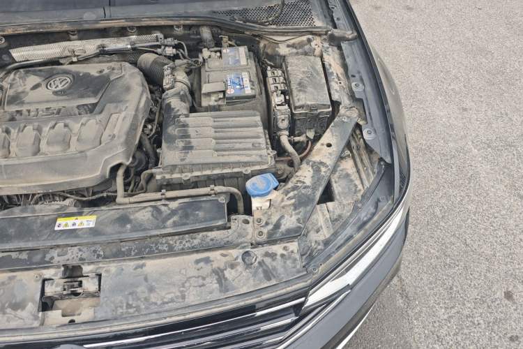 Used Volkswagen Magotan 2020 330TSI DSG Luxury Edition Engine Bay Left