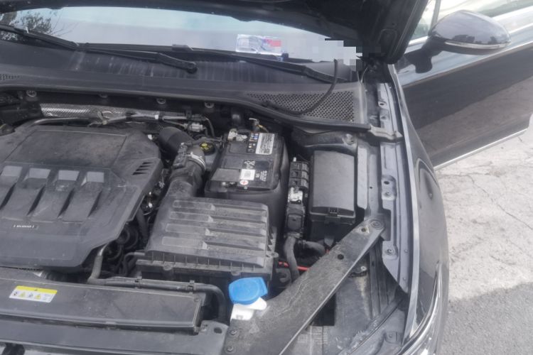 Used Volkswagen Magotan 2020 330TSI DSG Leading Model Engine Bay Left
