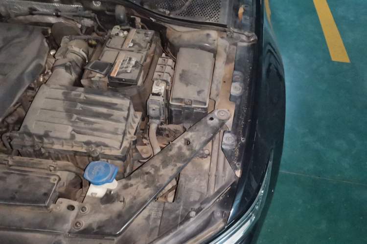 Used Volkswagen Magotan 2020 330TSI DSG Leading Model Engine Bay Left