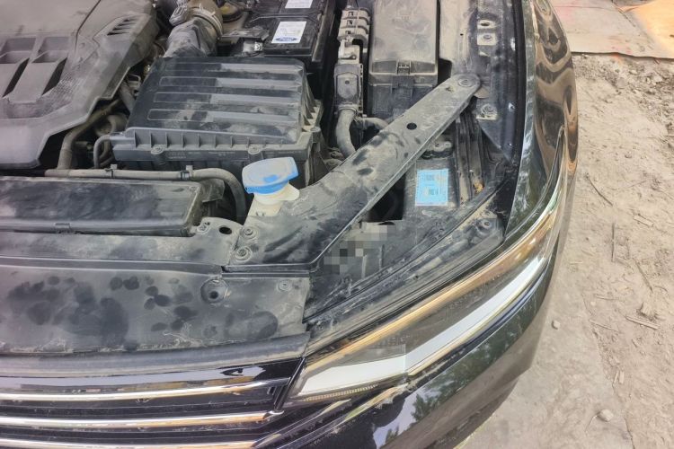 Used Volkswagen Magotan 2020 330TSI DSG Leading Model Engine Bay Left