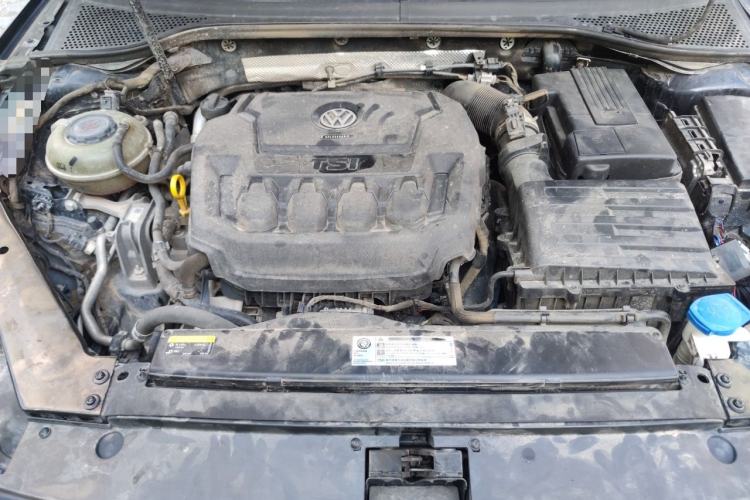 Used Volkswagen Magotan 2020 330TSI DSG Luxury Edition Engine Bay