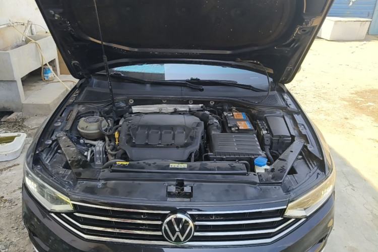 Used Volkswagen Magotan 2020 330TSI DSG Luxury Edition Engine Bay