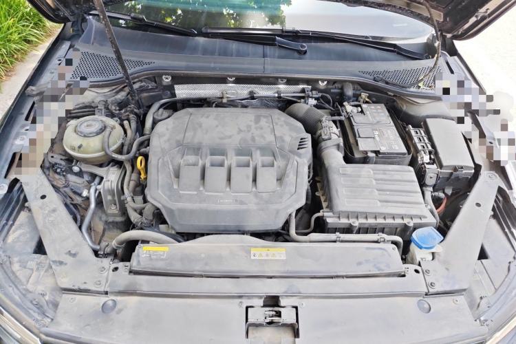 Used Volkswagen Magotan 2020 330TSI DSG Luxury Edition Engine Bay