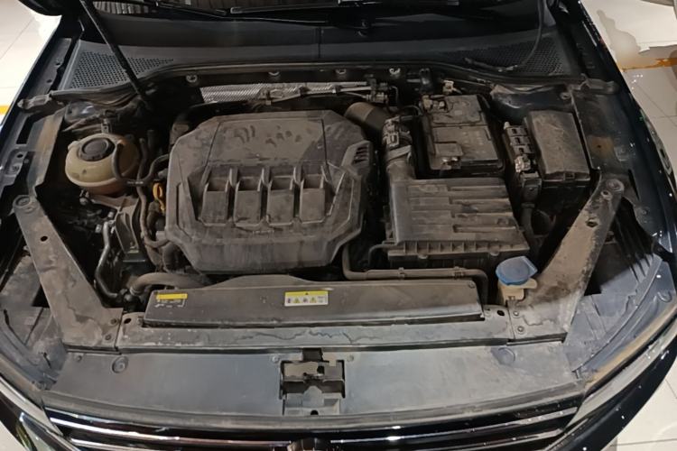 Used Volkswagen Magotan 2020 330TSI DSG Luxury Edition Engine Bay