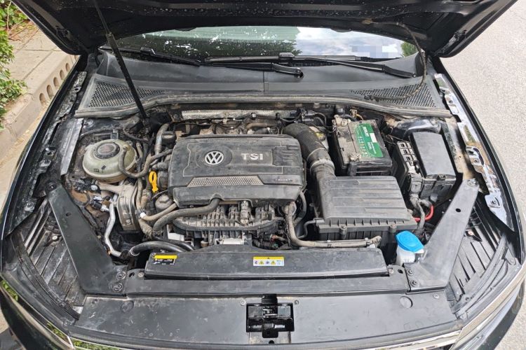 Used Volkswagen Magotan 2020 380TSI DSG Luxury Version Engine Bay