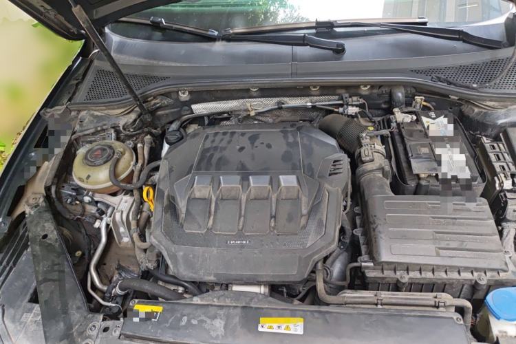 Used Volkswagen Magotan 2020 330TSI DSG Luxury Edition Engine Bay