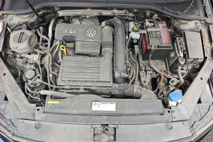 Used Volkswagen Magotan 2020 280TSI DSG Comfort Edition Engine Bay