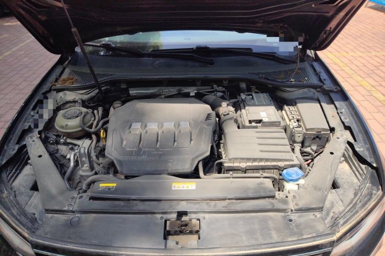 Used Volkswagen Magotan 2020 330TSI DSG Luxury Edition Engine Bay