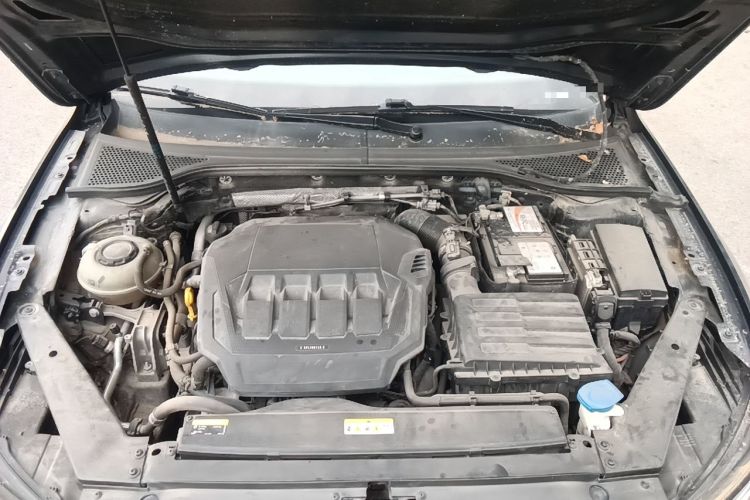 Used Volkswagen Magotan 2020 330TSI DSG Luxury Edition Engine Bay