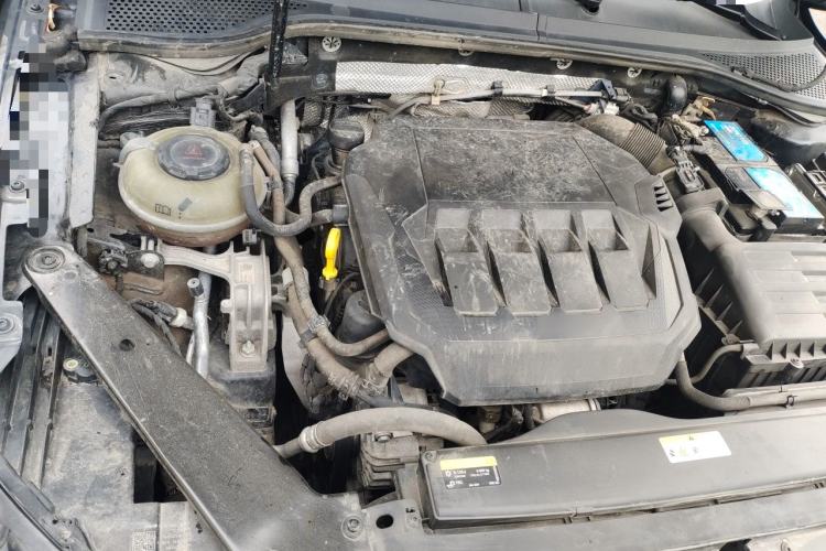 Used Volkswagen Magotan 2020 330TSI DSG Leading Model Engine Bay Right