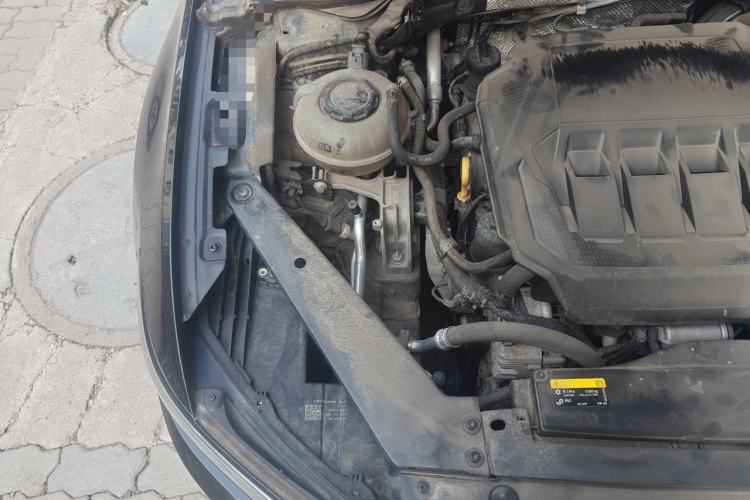 Used Volkswagen Magotan 2020 330TSI DSG Luxury Edition Engine Bay Right
