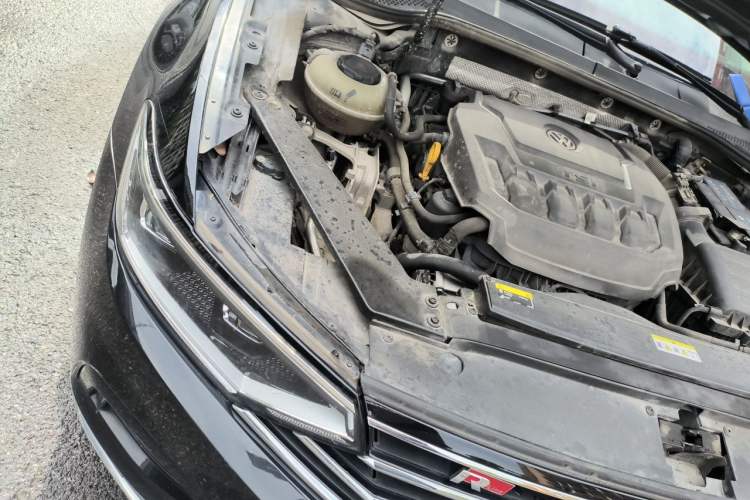 Used Volkswagen Magotan 2020 330TSI DSG Leading Model Engine Bay Right