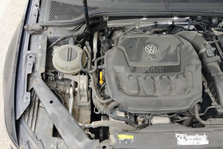 Used Volkswagen Magotan 2020 330TSI DSG Luxury Edition Engine Bay Right