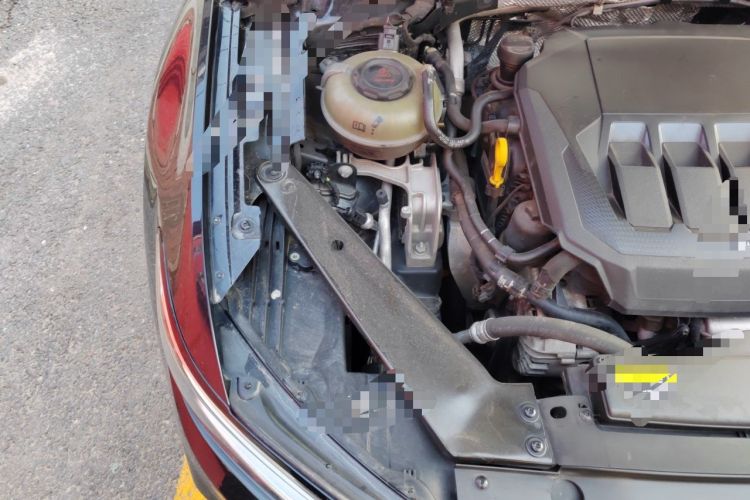 Used Volkswagen Magotan 2020 330TSI DSG Luxury Edition Engine Bay Right