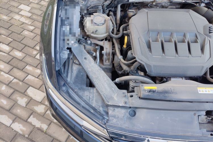 Used Volkswagen Magotan 2020 330TSI DSG Leading Model Engine Bay Right