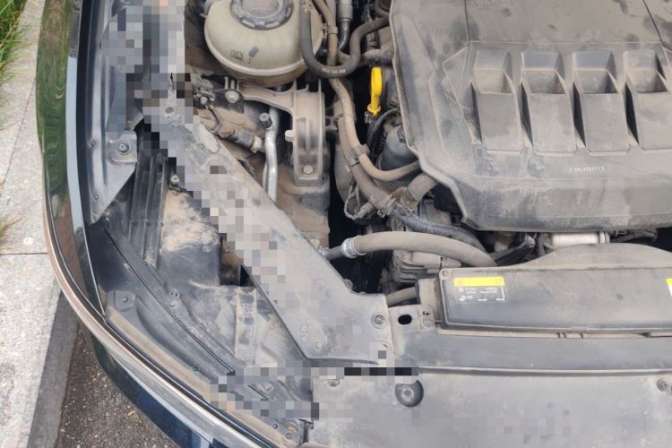 Used Volkswagen Magotan 2020 330TSI DSG Leading Model Engine Bay Right