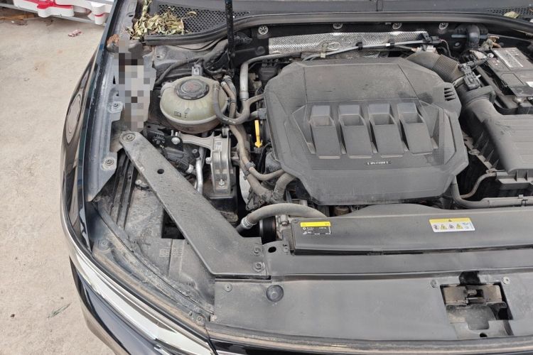 Used Volkswagen Magotan 2020 330TSI DSG Leading Model Engine Bay Right