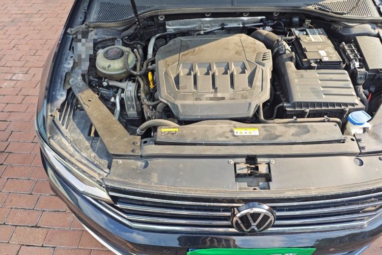 Used Volkswagen Magotan 2020 330TSI DSG Leading Model Engine Bay Right