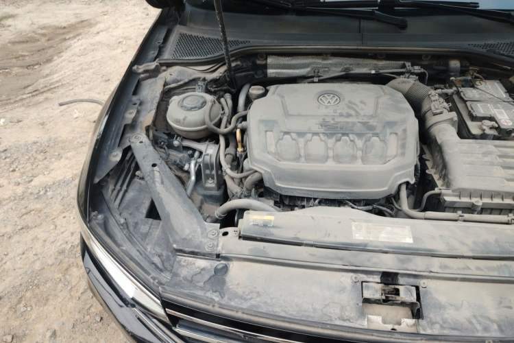 Used Volkswagen Magotan 2020 330TSI DSG Leading Model Engine Bay Right