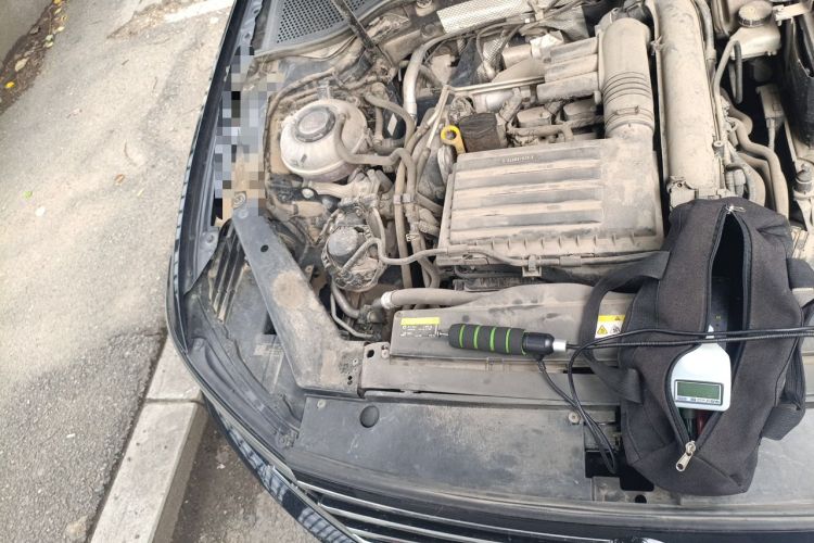 Used Volkswagen Magotan 2020 280TSI DSG Comfort Edition Engine Bay Right