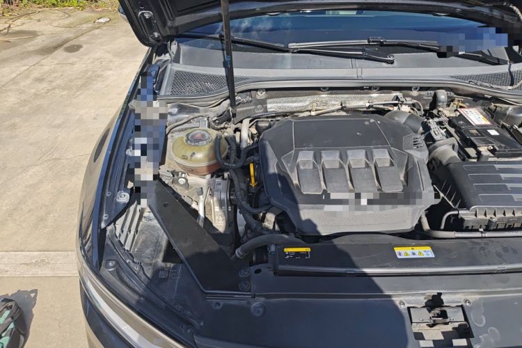 Used Volkswagen Magotan 2020 330TSI DSG Leading Model Engine Bay Right