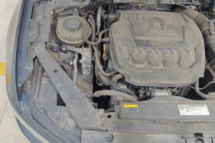 Used Volkswagen Magotan 2020 330TSI DSG Leading Model Engine Bay Right