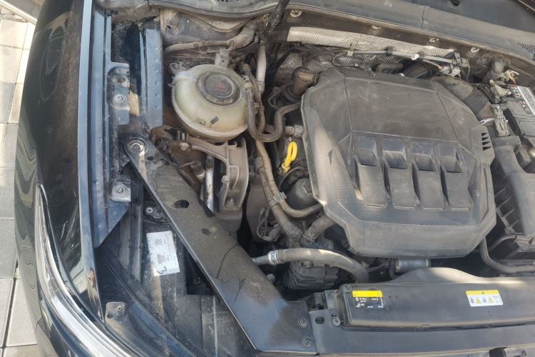Used Volkswagen Magotan 2020 330TSI DSG Leading Model Engine Bay Right