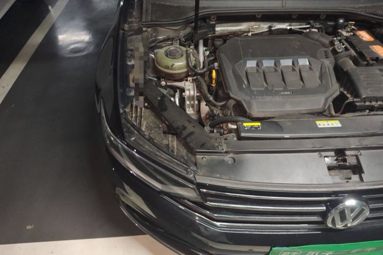 Used Volkswagen Magotan 2020 330TSI DSG Leading Model Engine Bay Right