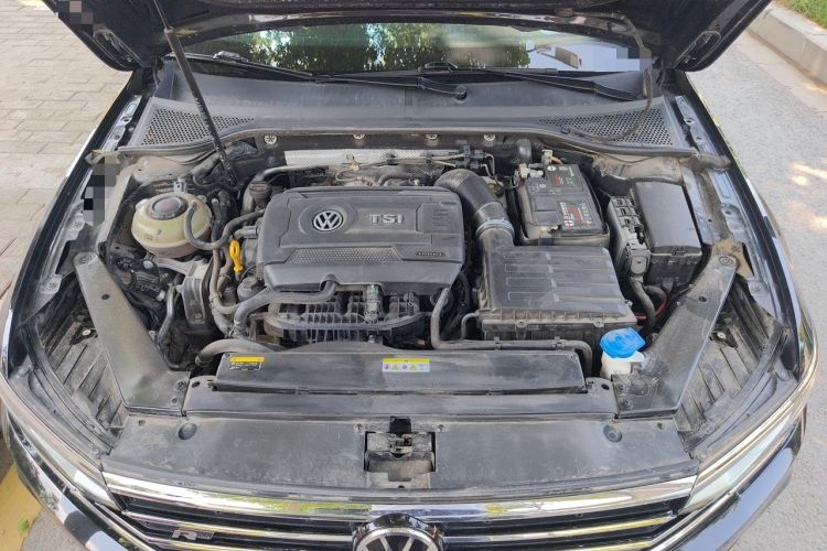 Used Volkswagen Magotan 2020 380TSI DSG Luxury Version Engine Bay