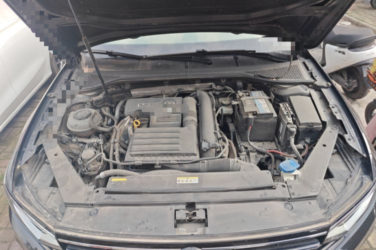 Used Volkswagen Magotan 2020 280TSI DSG Comfort Edition Engine Bay