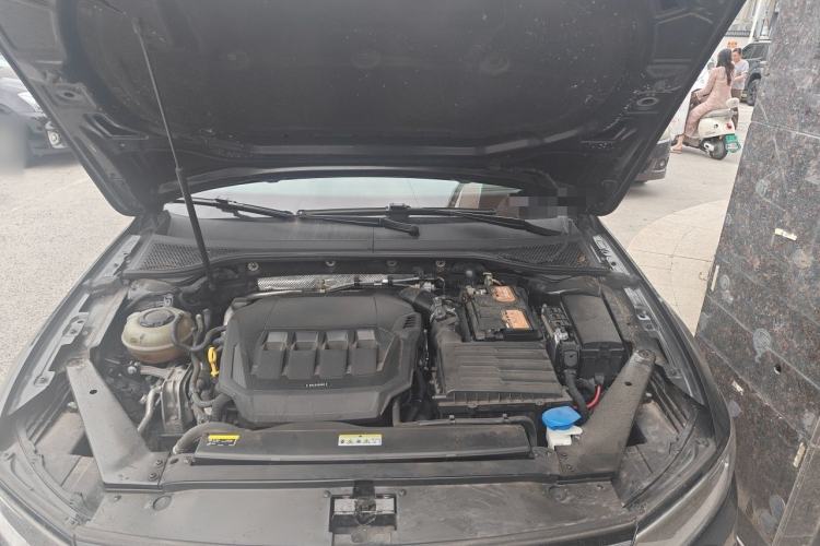 Used Volkswagen Magotan 2020 330TSI DSG Luxury Edition Engine Bay