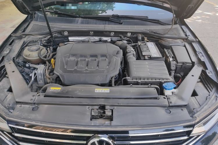 Used Volkswagen Magotan 2020 330TSI DSG Luxury Edition Engine Bay