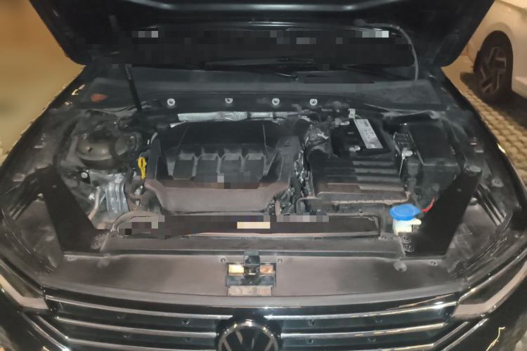 Used Volkswagen Magotan 2020 330TSI DSG Luxury Edition Engine Bay