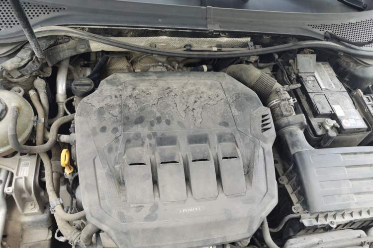 Used Volkswagen Magotan 2020 330TSI DSG Luxury Edition Engine Bay